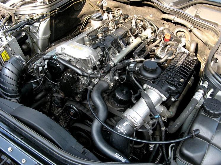 Иллюстрация к статье «ДВС Mercedes-Benz (Мерседес-Бенц) OM646»